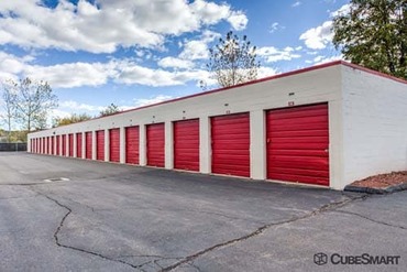 CubeSmart Self Storage - 26 Maselli Rd Newington, CT 06111