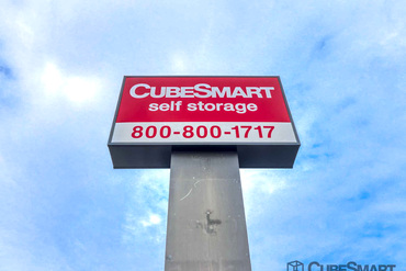 CubeSmart Self Storage - 4008 N Dupont Hwy New Castle, DE 19720