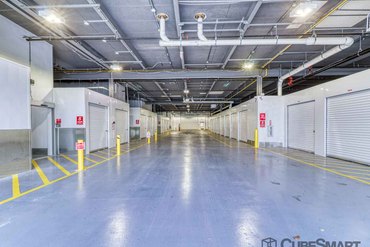 CubeSmart Self Storage - 4008 N Dupont Hwy New Castle, DE 19720