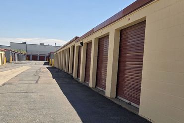 Extra Space Storage - 2050 W 6th Ave Broomfield, CO 80020