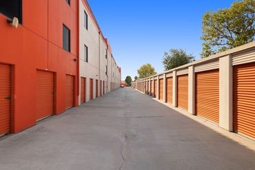 Public Storage - 1012 S Maple Ave Montebello, CA 90640