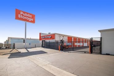 Public Storage - 12245 Woodruff Ave Downey, CA 90241