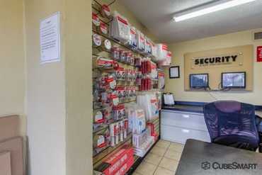 Storage Image 6