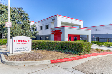 CubeSmart Self Storage - 1531 Montiel Rd Escondido, CA 92026
