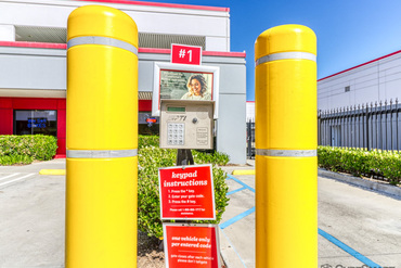 CubeSmart Self Storage - 1531 Montiel Rd Escondido, CA 92026