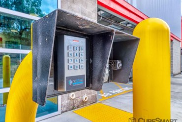 CubeSmart Self Storage - 919 S Lone Hill Ave Glendora, CA 91740