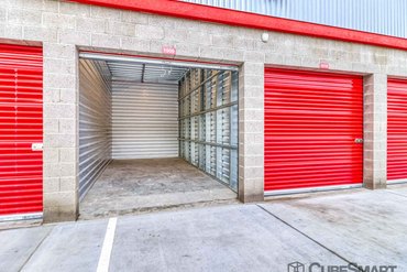 CubeSmart Self Storage - 919 S Lone Hill Ave Glendora, CA 91740