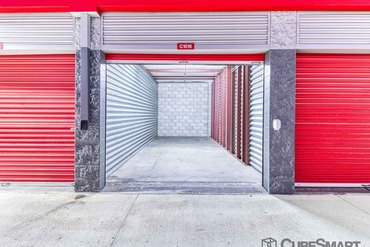 CubeSmart Self Storage - 1625 W Vista Way Vista, CA 92083