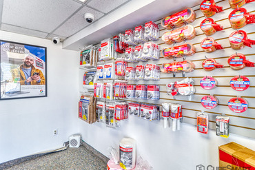 CubeSmart Self Storage - 443 Laredo St Aurora, CO 80011