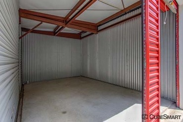 CubeSmart Self Storage - 873 Main St Monroe, CT 06468