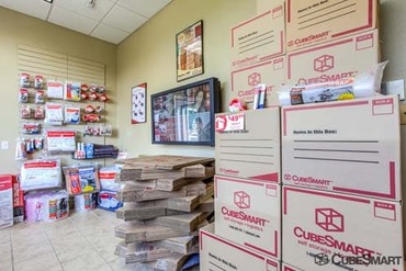 CubeSmart Self Storage - 99 Hamilton Ave Stamford, CT 06902
