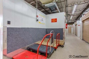 CubeSmart Self Storage - 99 Hamilton Ave Stamford, CT 06902