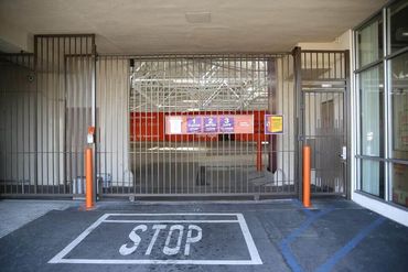 Public Storage - 3636 Beverly Blvd Los Angeles, CA 90004