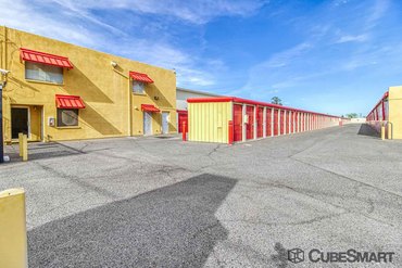 CubeSmart Self Storage - 15821 N Dysart Rd Surprise, AZ 85374
