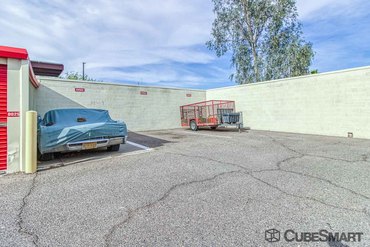 CubeSmart Self Storage - 15821 N Dysart Rd Surprise, AZ 85374