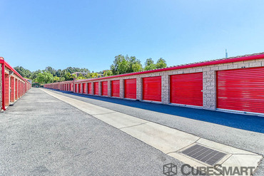 CubeSmart Self Storage - 24335 Monroe Ave Murrieta, CA 92562