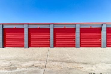 CubeSmart Self Storage - 210 W Bonnie View Dr Rialto, CA 92376