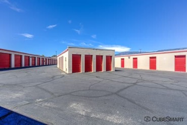 CubeSmart Self Storage - 1450 W 23rd St San Bernardino, CA 92411