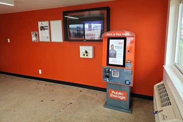 Public Storage - 1920 N Green River Rd Evansville, IN 47715