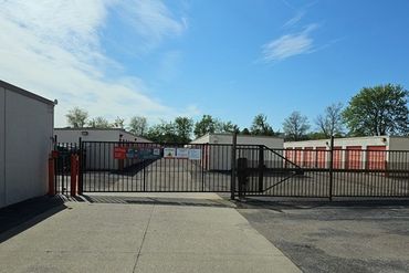 Public Storage - 1920 N Green River Rd Evansville, IN 47715