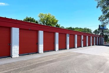 Public Storage - 28W650 Roosevelt Road Winfield, IL 60190
