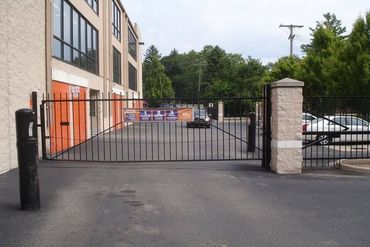 Public Storage - 28600 Grand River Ave Farmington Hills, MI 48336