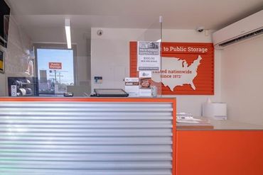 Public Storage - 10047 Linden Ave Bloomington, CA 92316