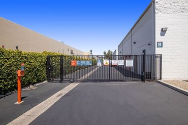 Public Storage - 130 S Knott Ave Anaheim, CA 92804