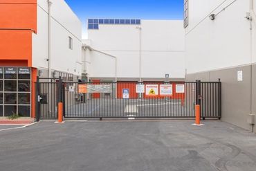 Public Storage - 380 Crenshaw Blvd Torrance, CA 90503