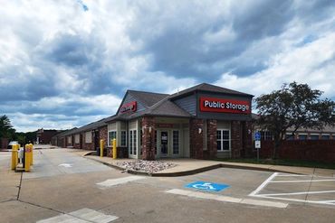 Public Storage - 13300 College Blvd Lenexa, KS 66210
