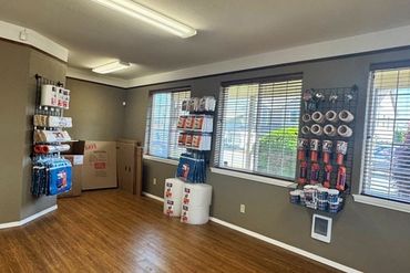 Public Storage - 3715 Blossom Dr NE Salem, OR 97305