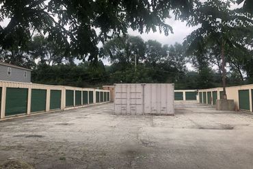 95th ST STORAGE - 2930 E 95th St Chicago, IL 60617