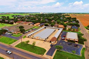 Amazing Space Storage Solutions - 725 South Alamo Road Levelland, TX 79336