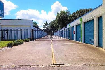 Atlantic Self Storage - Regency - 8740 Atlantic Boulevard Jacksonville, FL 32211