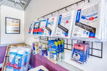 B&G Storage - 5150 Us-31 Atmore, AL 36502