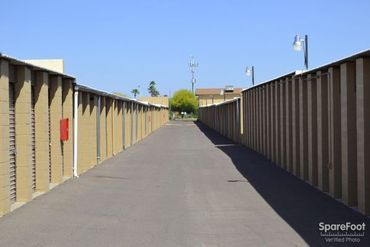 Belltower Mini Storage - 17020 N 63rd Ave Glendale, AZ 85308