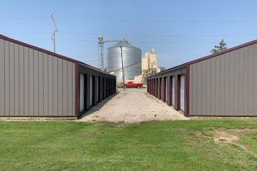 BR Self Storage - 808 South Adams Street Litchfield, IL 62056