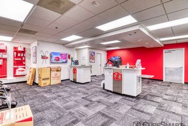 CubeSmart Self Storage - 1650 Crestdale Lane Las Vegas, NV 89144