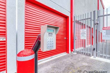CubeSmart Self Storage - 3251 North Dapple Gray Road Las Vegas, NV 89129