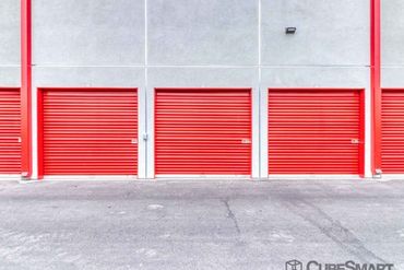 CubeSmart Self Storage - 3251 North Dapple Gray Road Las Vegas, NV 89129