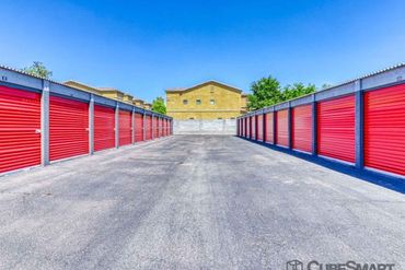 CubeSmart Self Storage - 1628 East Bell Road Phoenix, AZ 85022