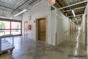 CubeSmart Self Storage - 3402 N Kedzie Ave Chicago, IL 60618
