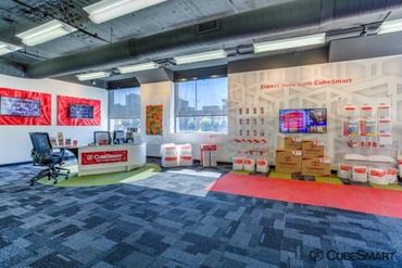 CubeSmart Self Storage - 407 East 25th Street Chicago, IL 60616