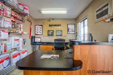 CubeSmart Self Storage - 10303 E Warren Ave Denver, CO 80247