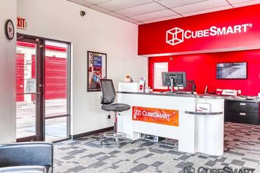 CubeSmart Self Storage - 12955 South Fwy Houston, TX 77047