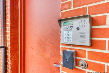 CubeSmart Self Storage - 1038 West 35th Street Chicago, IL 60609