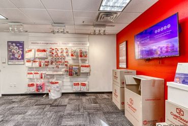 CubeSmart Self Storage - 8585 Touchton Road Jacksonville, FL 32216