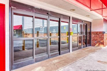 CubeSmart Self Storage - 8585 Touchton Road Jacksonville, FL 32216
