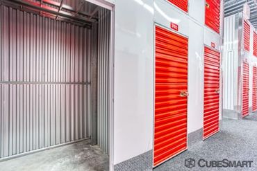 CubeSmart Self Storage - 163 6th Street Brooklyn, NY 11215
