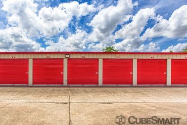 CubeSmart Self Storage - 9109 Hughes Ranch Road Pearland, TX 77584